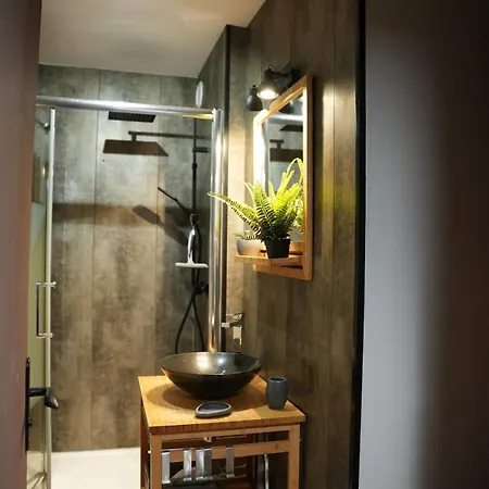 شقة Industrial Loft - *